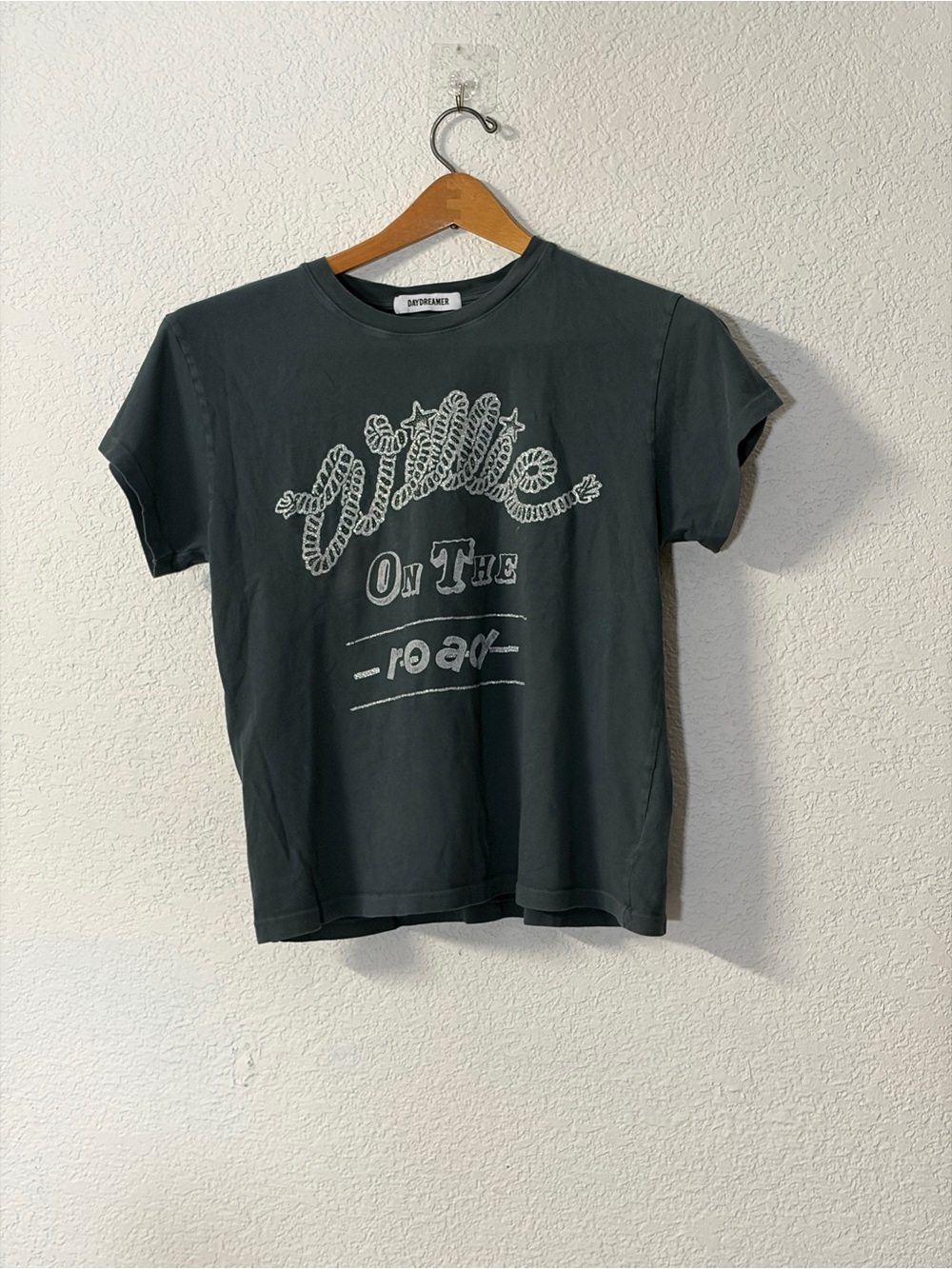 Daydreamer Willie Nelson on The Road Tour Glitter Tee Charcoal